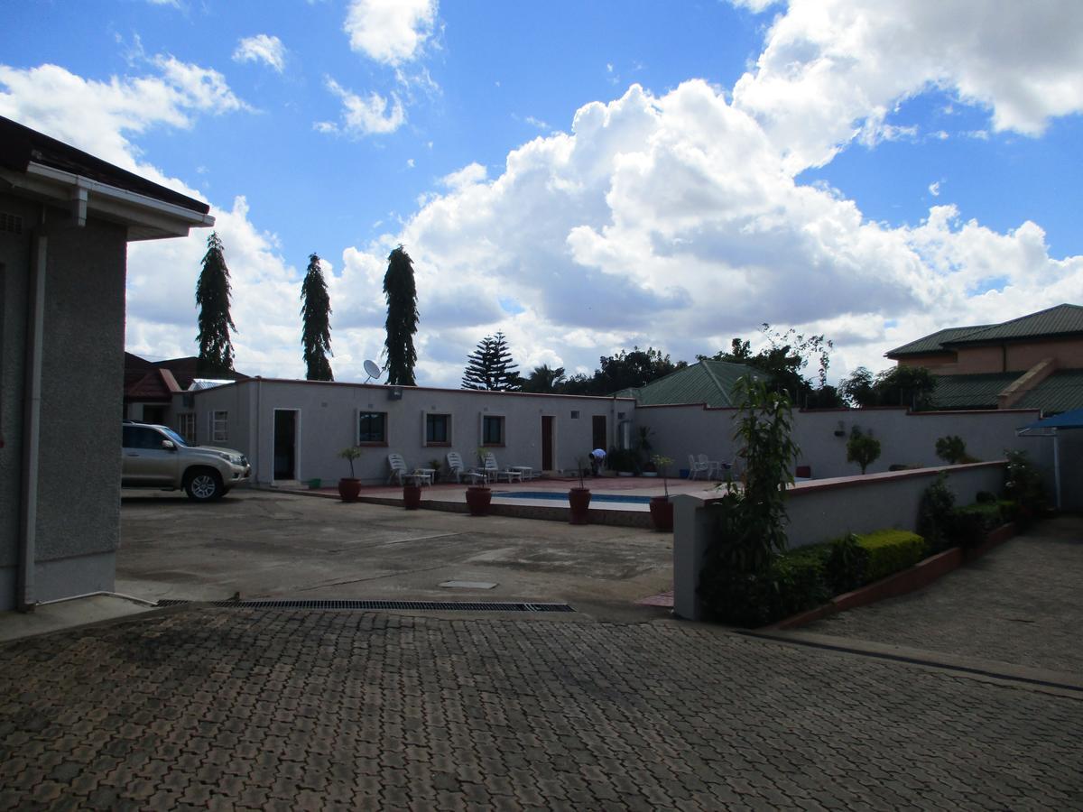 Avon Apartments Lilongwe Exterior foto